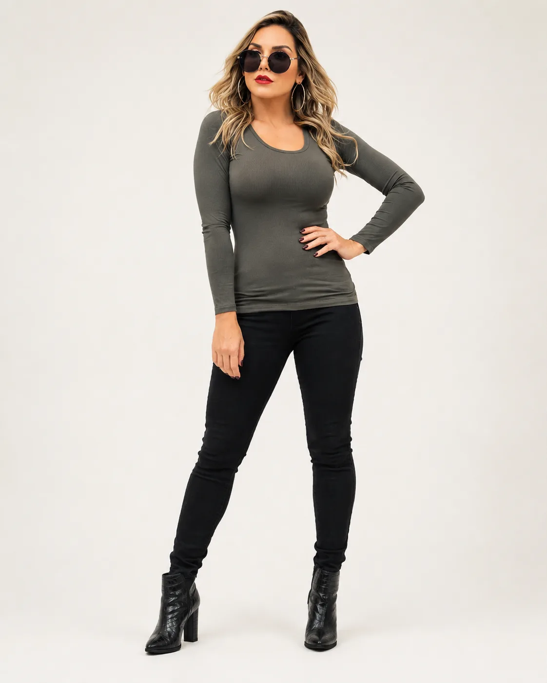 Blusa Feminina Canelada Manga Longa Moda feminina Variadas da Loja Precinho10