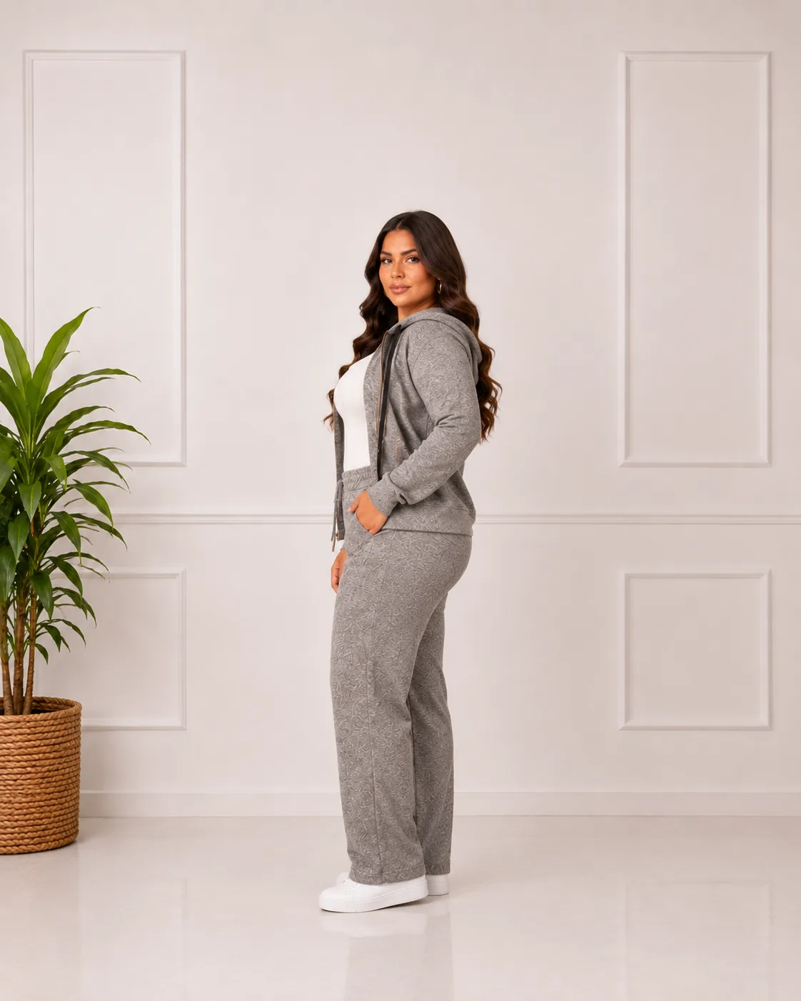 Conjunto Feminino Plus Size de Inverno Moda plus Variadas da Loja Precinho10 lado/costas