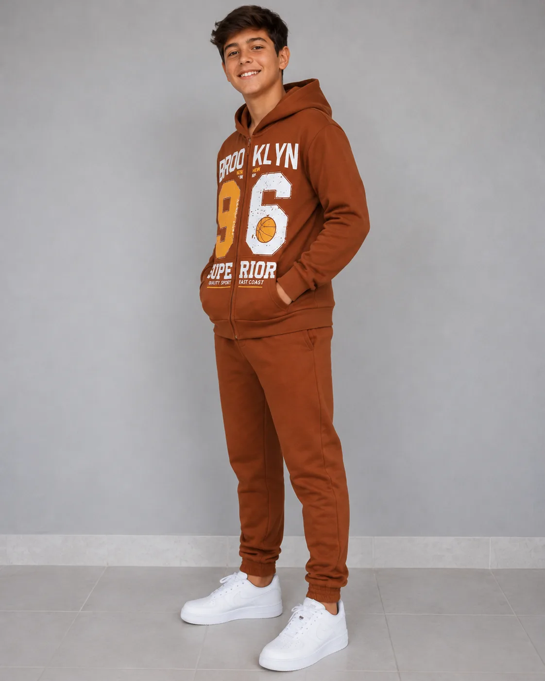 Conjunto Juvenil Moletom Variadas da Loja Precinho10 lado/costas
